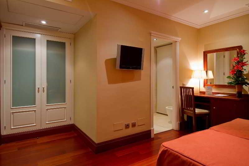 Itc Infantas By Soho Boutique Hotel Madrid Kültér fotó