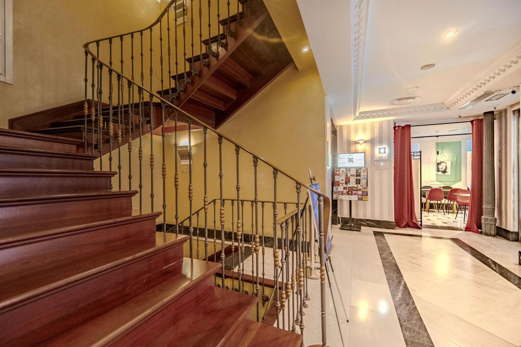 Itc Infantas By Soho Boutique Hotel Madrid Kültér fotó